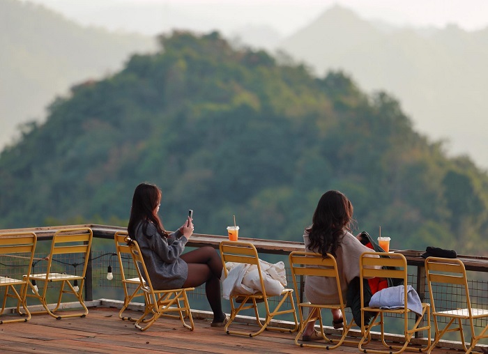 Mu Náu Farm Mộc Châu không gian rộng rãi, cảnh đẹp rất chill