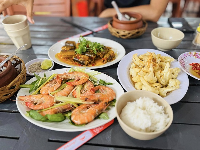 Quán ăn ngon tại Mũi Né có rất nhiều món hải sản ngon