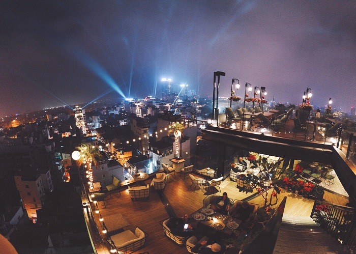 nhà hàng view trên cao 