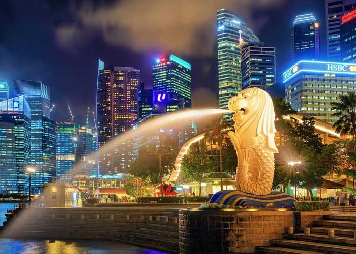Tượng sư tử biển - biểu tượng du lịch của quốc đảo Singapore. Ảnh: globaltravel247.com.vn