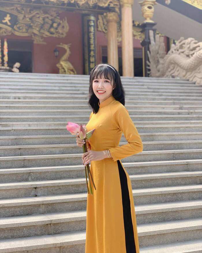 Tham quan và check-in tại chùa Kim Tiên An Giang đẹp như phim cổ trang