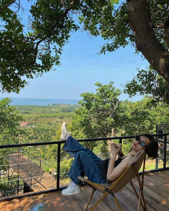 Rời thành phố ‘chật chội, náo nức’ và tìm về vùng xanh thanh bình tại khu cắm trại Tropical EGlamping Đồng Nai