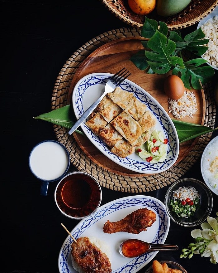 Món Ăn Sáng Truyền Thống Thái Lan - Rực Rỡ Sắc Màu