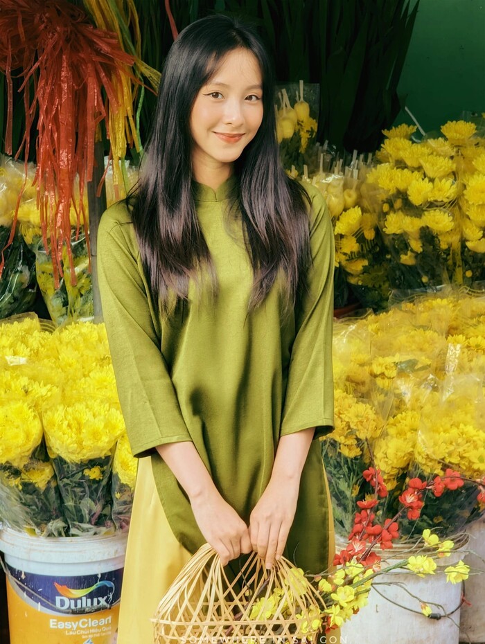 Đầu năm ‘lên đồ’ cùng hội bạn thân săn ảnh sống ảo tựa nàng thơ tại 3 chợ hoa nổi tiếng ở TP. Hồ Chí Minh