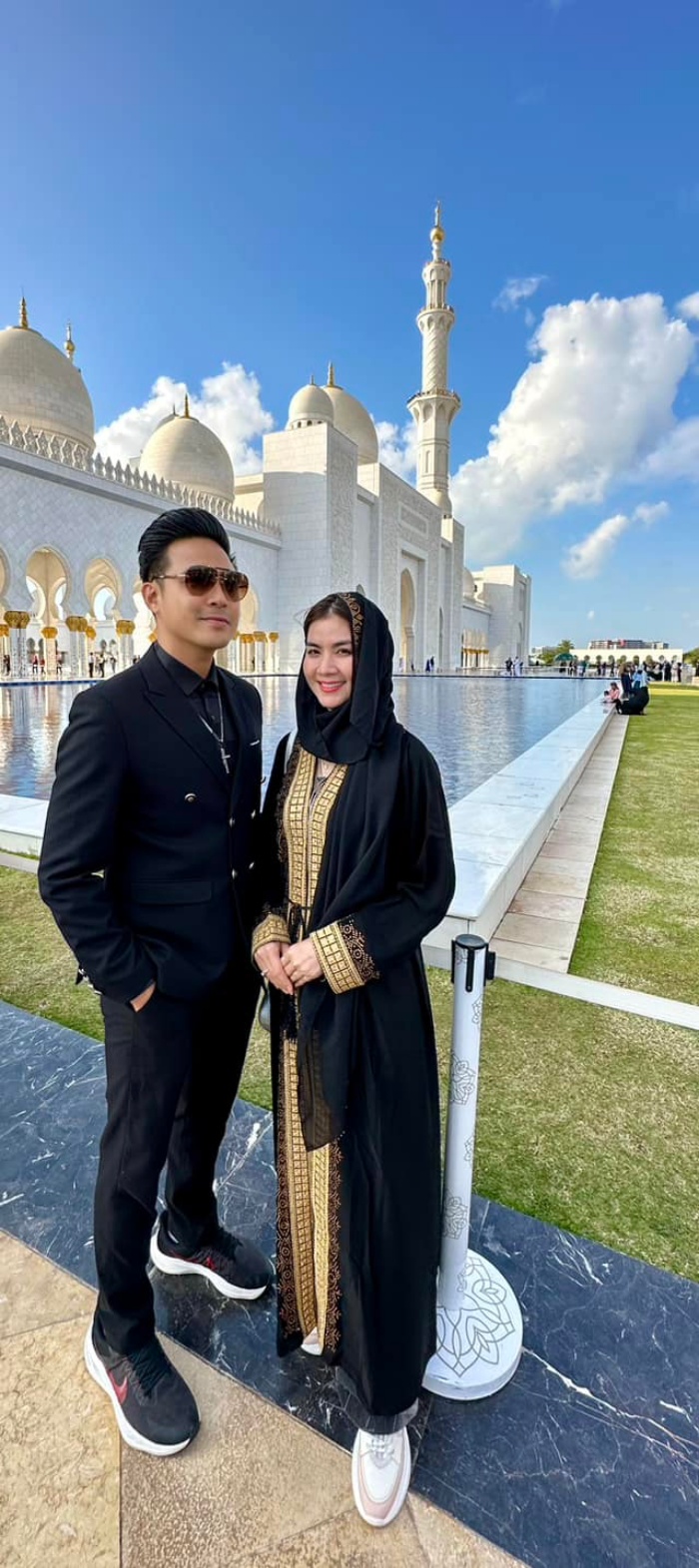 Vợ chồng Kha Ly du lịch Dubai 
