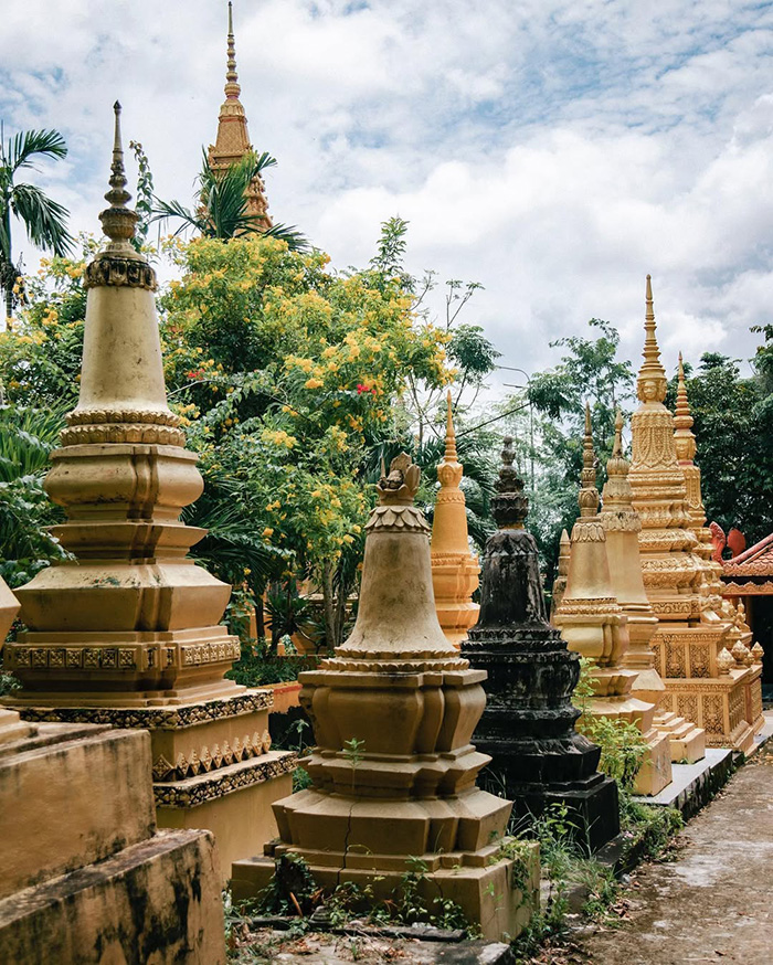 Ghé thăm Chùa Lầu trong chuyến du lịch An Giang