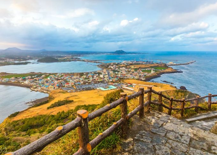 Đảo Jeju - điểm đến quen thuộc, luôn xuất hiện trong cẩm nang du lịch Hàn Quốc