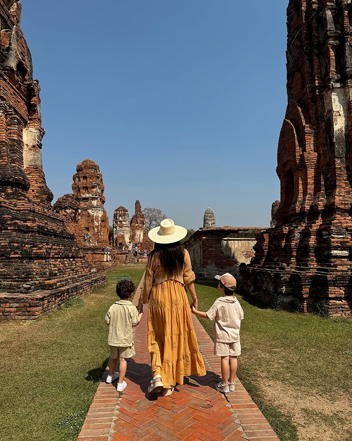 Wat Lokayasutharam tại cố đô Ayutthaya Thái Lan