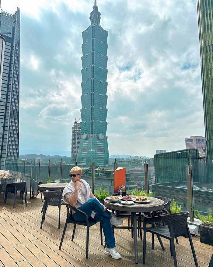 Tòa tháp Taipei 101 Đài Loan vào Mùa đông (tháng 12 - tháng 2)