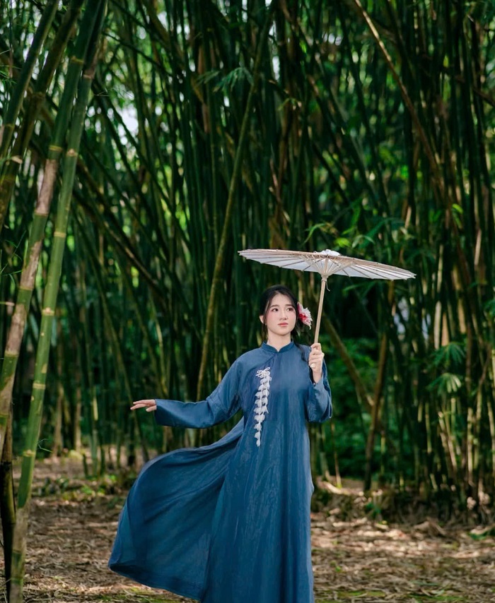 Khung cảnh nên thơ như trong tranh của Chùa đẹp ở Huế chùa Từ Hiếu