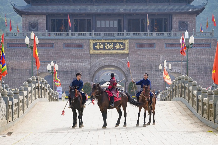 Tìm hiểu về lịch sử đầy tự hào khi tới Khu du lịch Thung Ui Ninh Bình