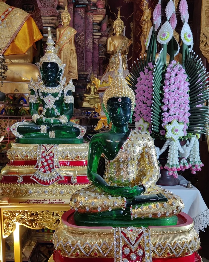 Chùa Wat Ku Tao Thái Lan lưu giữ nhiều bức tượng độc đáo