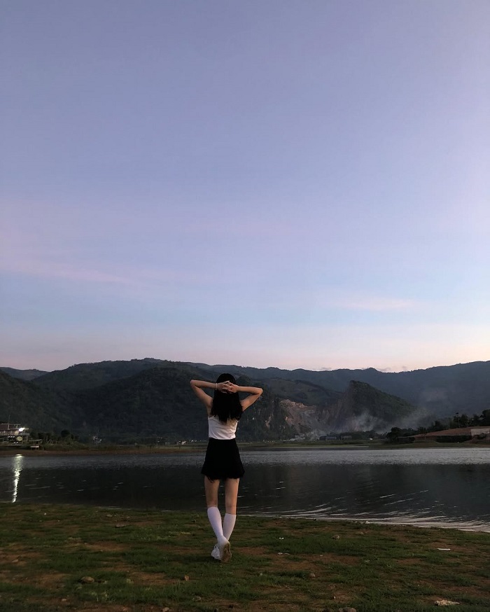 Hồ Đồng Chanh Hòa Bình là điểm đến cực chill