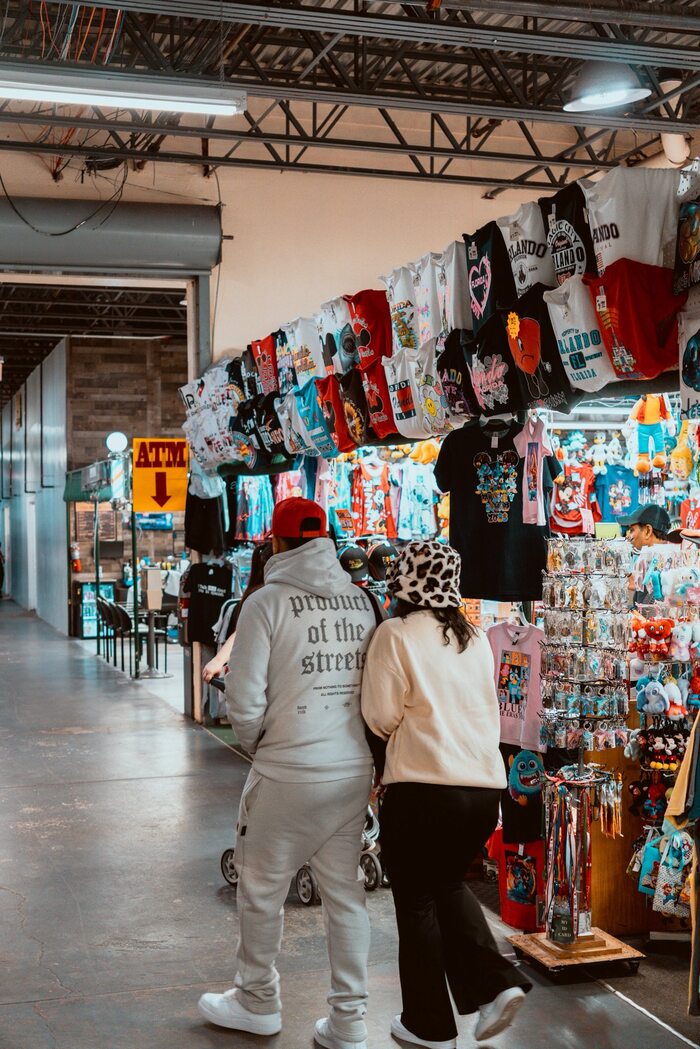 Các khu chợ nổi tiếng ở Mỹ - Chợ trời Kissimmee - Bang Florida