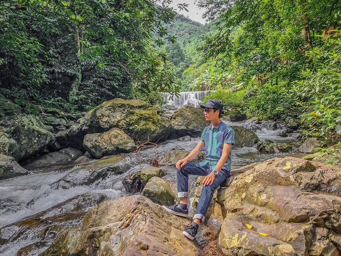 Kinh nghiệm du lịch Cửu Thác Tú Sơn - Thác nước ẩn mình giữa núi rừng