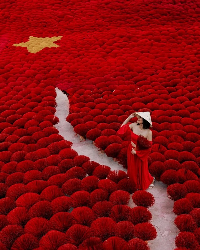 Làng hương Quảng Phú Cầu Hà Nội chỉ cần đứng vào là có ảnh đẹp