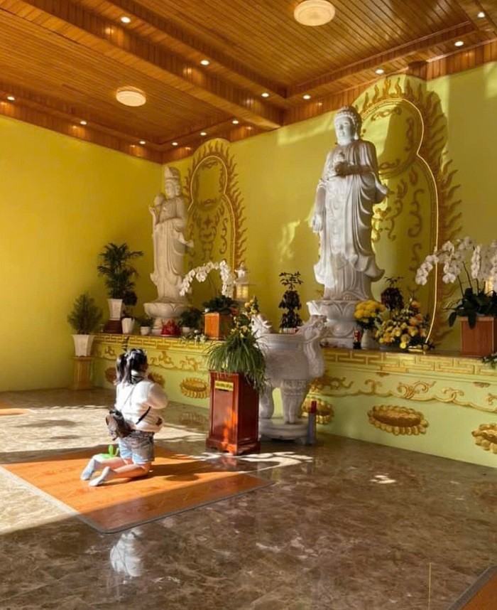 Đừng quên cầu bình an, may mắn khi tới Ngôi chùa linh thiêng ở Đà Lạt 