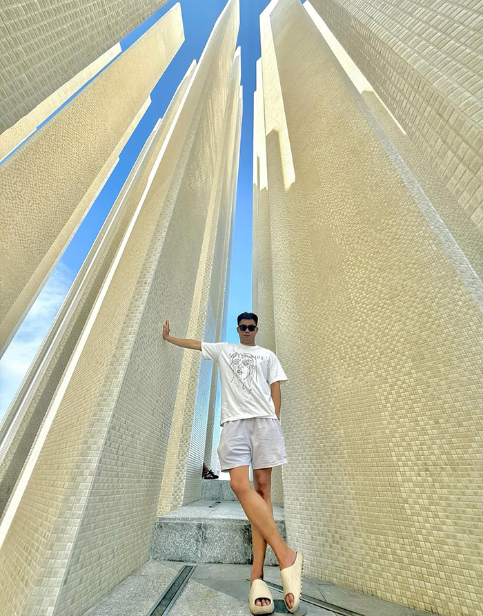 Check-in & chụp ảnh tại tháp tam thắng