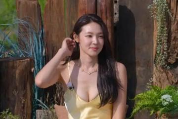 Sức hút thời trang của Miss Earth Mina Sue Choi trong Địa Ngục Độc Thân 5