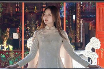 Hoa hậu Bảo Ngọc duyên dáng trong tà áo dài ngày Xuân