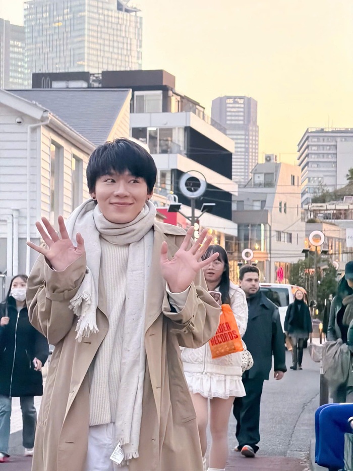 Quang Trung gây ấn tượng với biểu cảm đầy duyên dáng và hài hước. Ảnh: FBNV