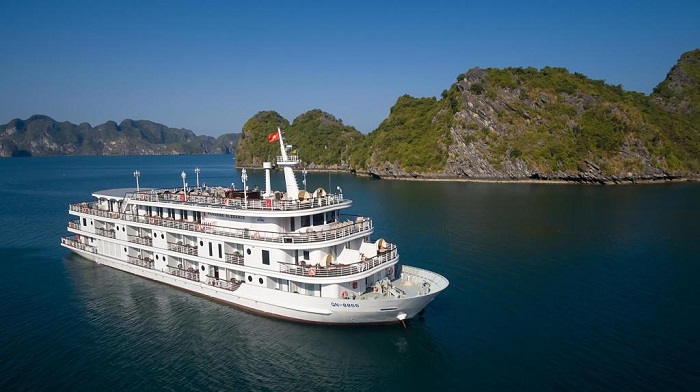 du thuyen 5 sao Ha Long anh 1