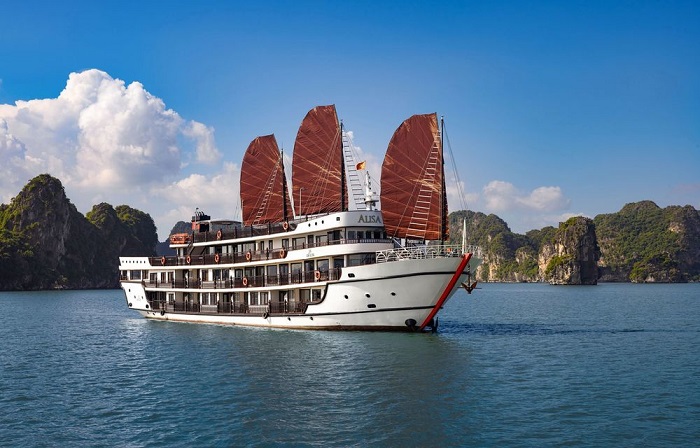 du thuyen 5 sao ha long anh 8