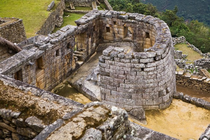 Kỳ quan thế giới cổ đại Đền Mặt trời ở Machu Picchu, Peru.