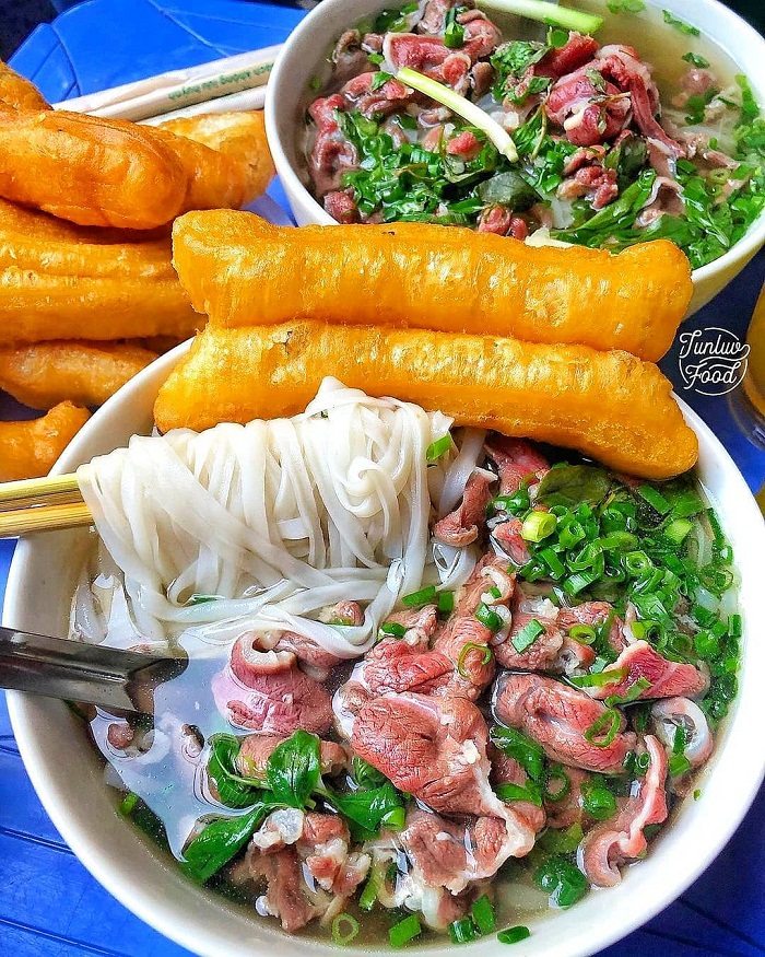 quán phở tên độc ở Hà Nội