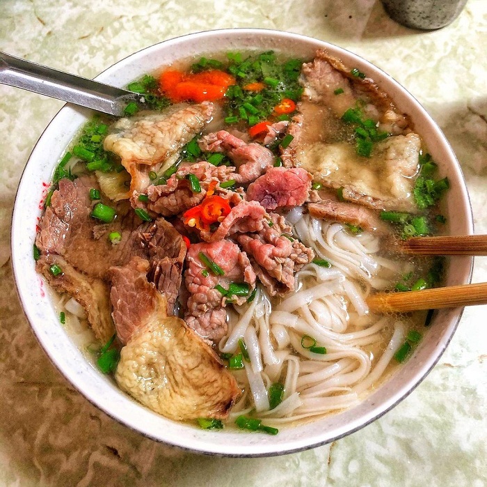 quán phở tên độc ở Hà Nội