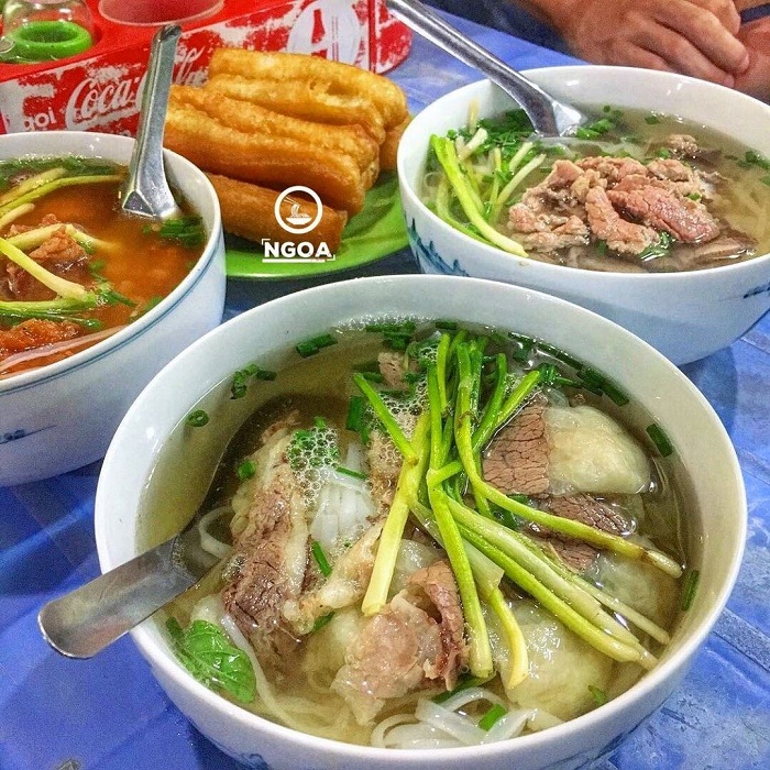 quán phở tên độc ở Hà Nội