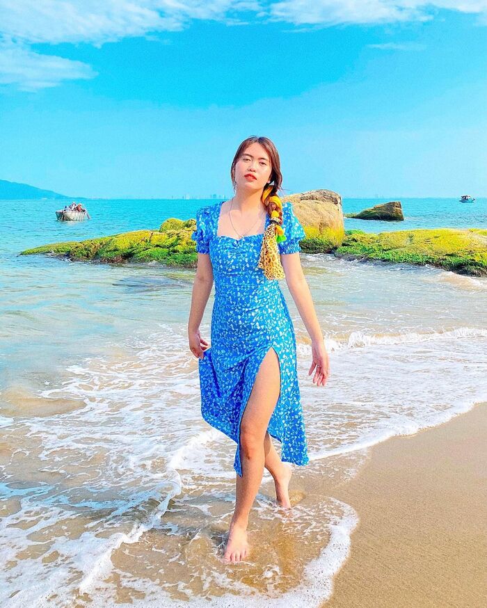 Trải nghiệm các hoạt động ngoài trời sôi nổi bên bạn bè tại các bãi biển ít người biết ở Đà Nẵng