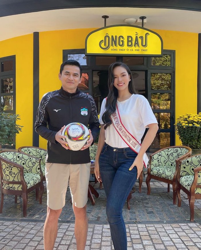 Hoa hậu Hương Ly du lịch Gia Lai