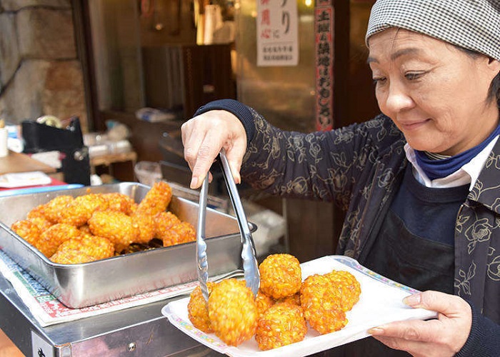 chợ cá Tsukiji Nhật Bản