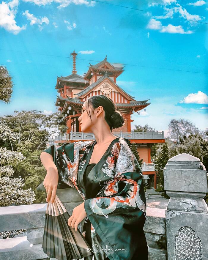 Check-in ‘ngàn tấm’ xịn xò tại các địa điểm du lịch tâm linh nổi tiếng ở Sài Gòn