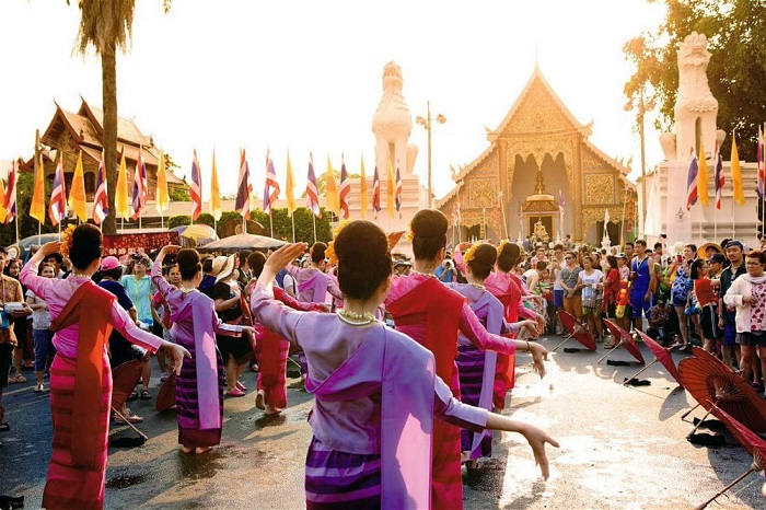 lễ hội té nước Songkran