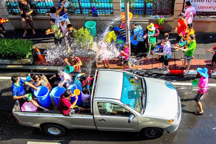 lễ hội té nước Songkran