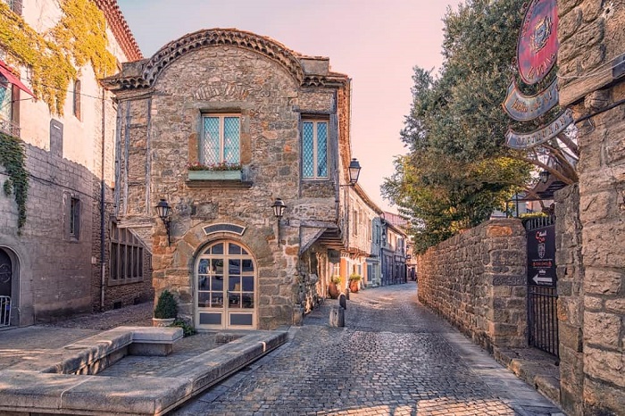thị trấn cổ đẹp nhất của Pháp