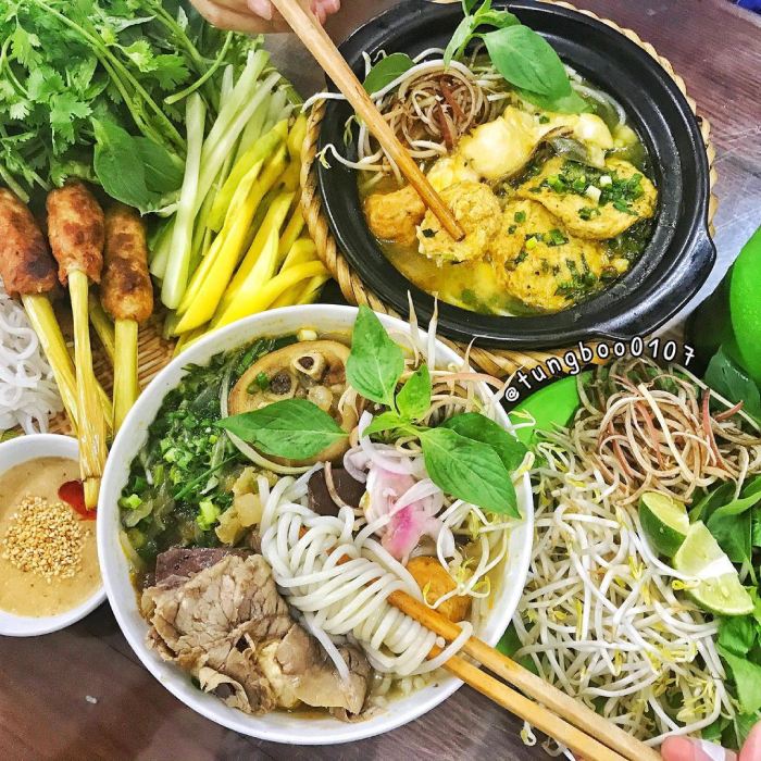 quán bún bò Huế ngon ở Hà Nội