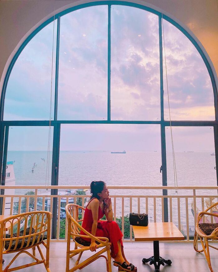 Dừng chân chiêm ngưỡng cảnh sắc đại dương thơ mộng tại 5 quán cà phê view biển ở Vũng Tàu