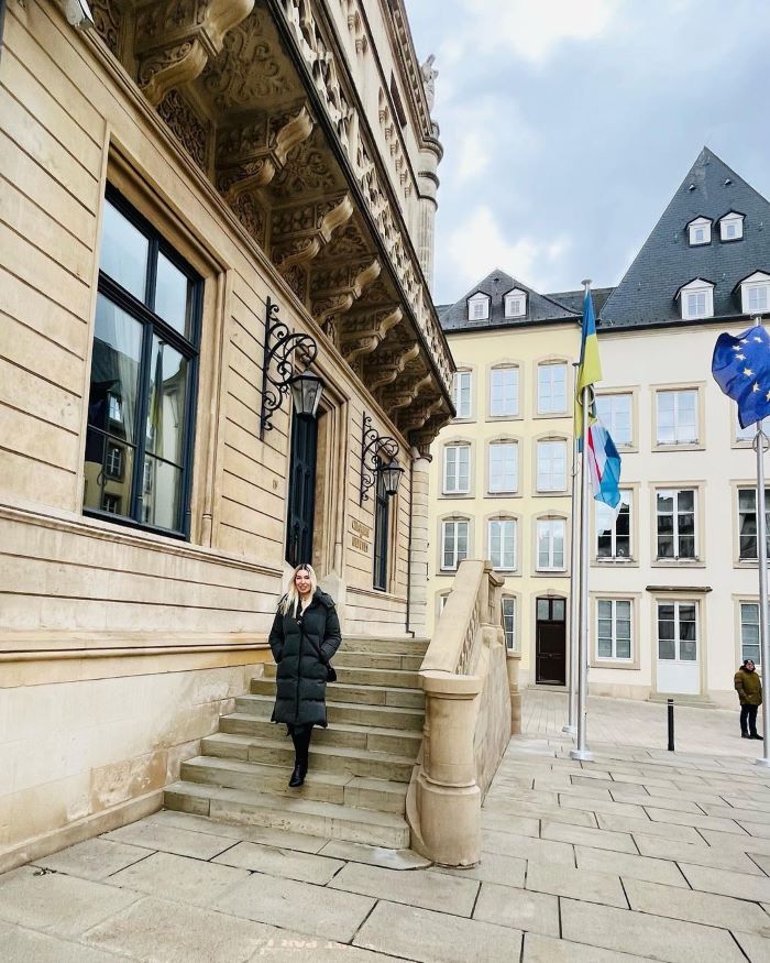 Du lịch Luxembourg tham quan cung điện Grand Ducal