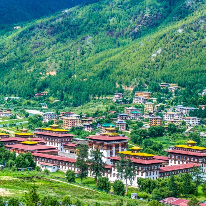 Thimphu là điểm đến đầu tiên mà du khách nên đến tham quan khi đến Bhutan vào mùa xuân. 