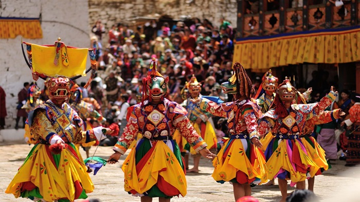 Punakha Tsechu là lễ hội duy nhất diễn ra vào mùa xuân ở Bhutan. 
