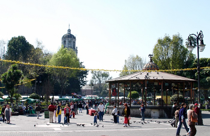 Ghé thăm quảng trường Plaza Hidalgo và tận hưởng chuyến du lịch Coyoacan đáng nhớ