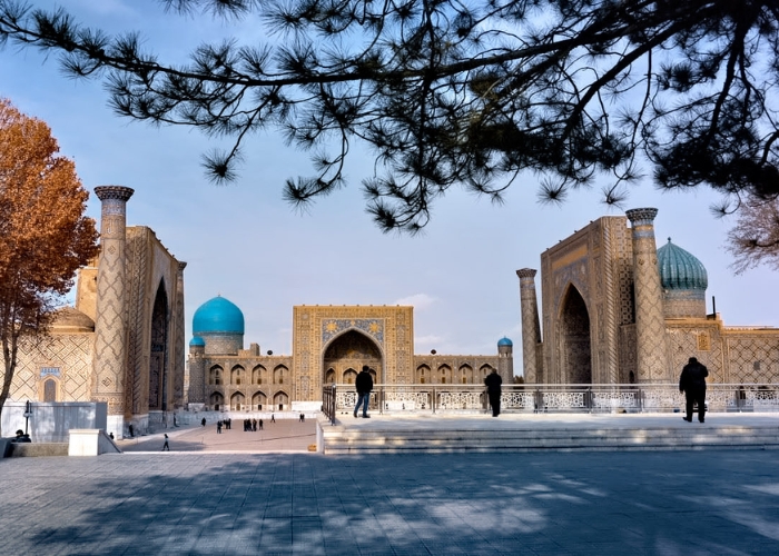 Du lịch Uzbekistan - Uzbekistan thu hút du khách đến khám phá các tòa nhà cổ