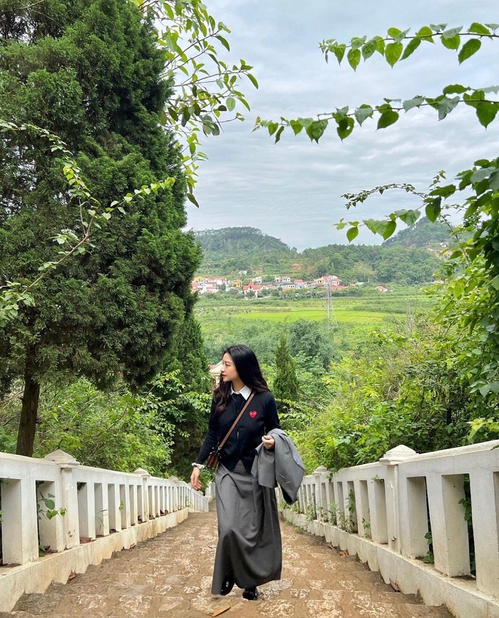 Đường lên núi Tô Thị cực đẹp chờ khách du xuân Lạng Sơn