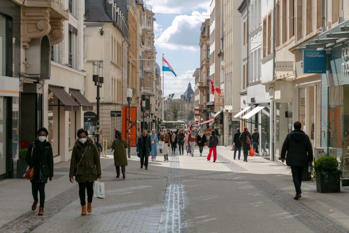 du lịch Luxembourg tham quan Khu phố cổ Ville Haute 