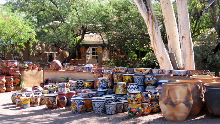 Là một trong những thị trấn miền núi đẹp nhất Arizona, Tubac mang đến cho du khách cái nhìn sâu rộng về lịch sử địa phương
