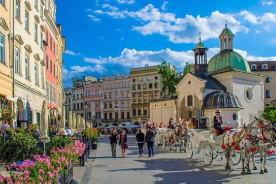 Du lịch Ba Lan: Khám phá những địa điểm du lịch nổi tiếng