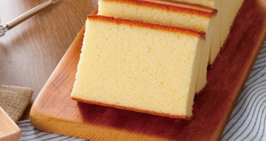 Bánh Castella mềm mịn mang hương vị dư âm đọng trên đầu lưỡi